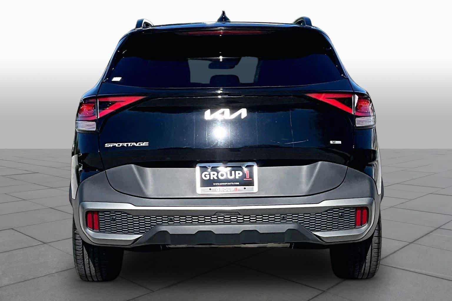 Used 2023 Kia Sportage X-Line w/ X-Line Premium Package AWD/4WD image 5