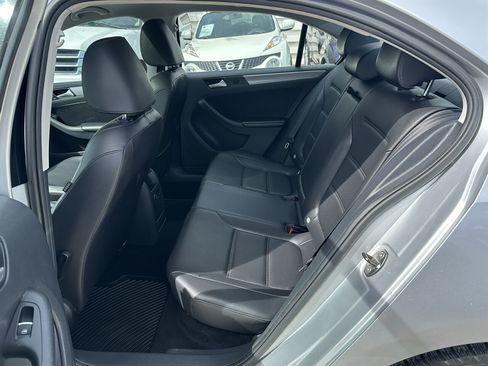 Used 2014 Volkswagen Jetta TDI FWD image 5