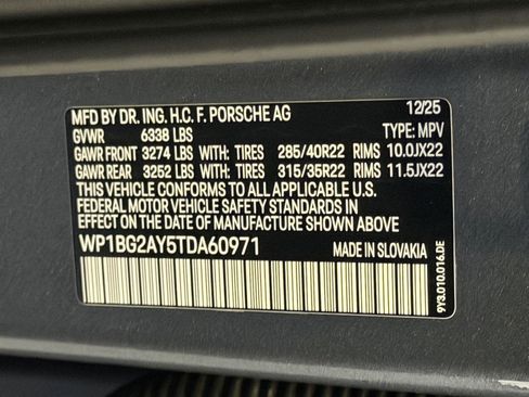 New 2026 Porsche Cayenne GTS image 26