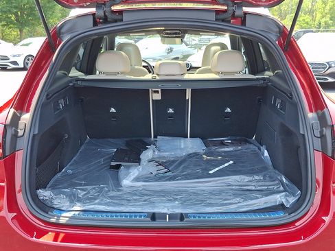 Certified 2026 Mercedes-Benz GLC 300 4MATIC image 27