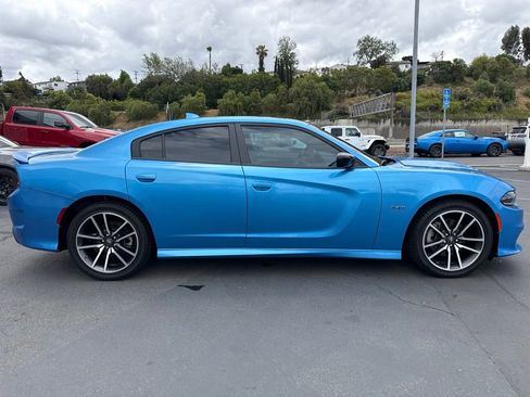 Used 2023 Dodge Charger R/T w/ Plus Group RWD image 8
