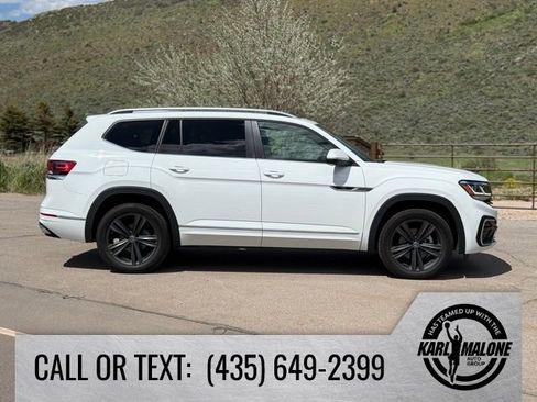 Used 2022 Volkswagen Atlas SEL R-Line AWD/4WD image 6