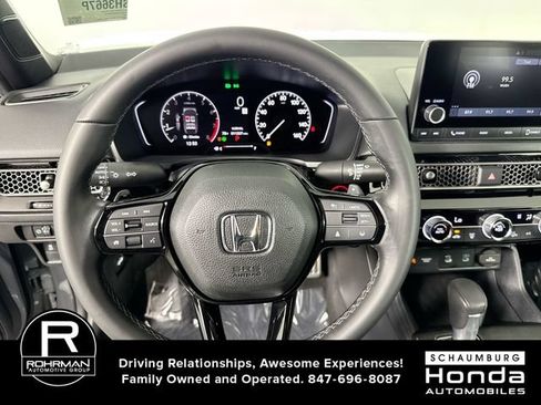 Used 2025 Honda Civic Sport image 11