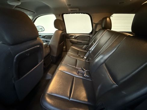 Used 2014 Chevrolet Tahoe 2WD image 11