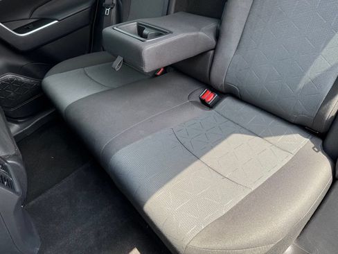 Certified 2025 Toyota RAV4 XLE AWD/4WD image 19