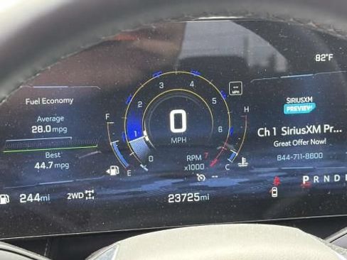 Certified 2025 Chevrolet Equinox LT w/ Safety and Technology Package AWD/4WD image 11