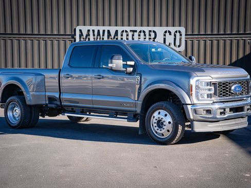 Used 2025 Ford F450 Lariat image 1
