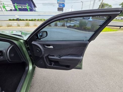 Used 2020 Dodge Charger SXT w/ Blacktop Package RWD image 21
