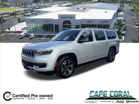 Certified 2024 Jeep Wagoneer L Series III w/ Flexible Seating Group AWD/4WD image 1