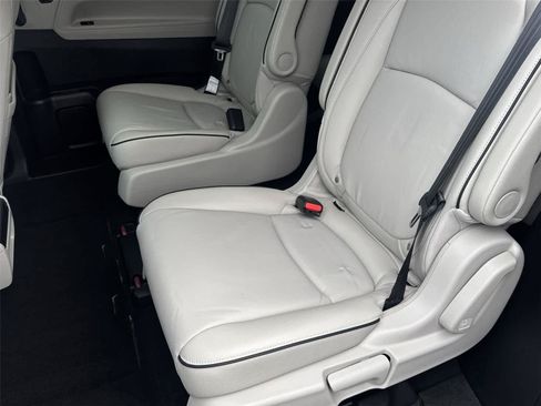 Used 2026 Honda Odyssey Touring image 15
