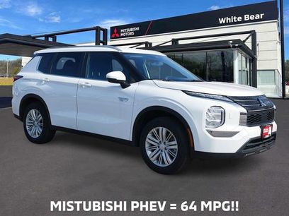 Used 2025 Mitsubishi Outlander ES