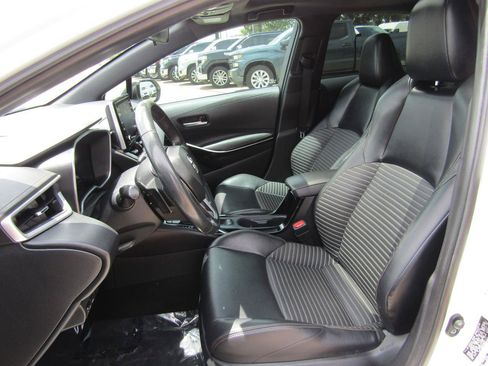 Used 2021 Toyota Corolla XSE w/ Carpet Mat Package (TMS) FWD image 9