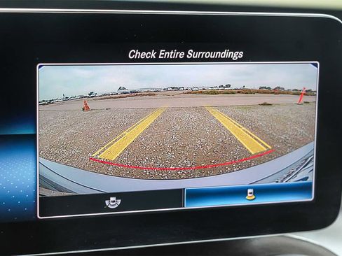 Used 2021 Mercedes-Benz C 300 Sedan image 23