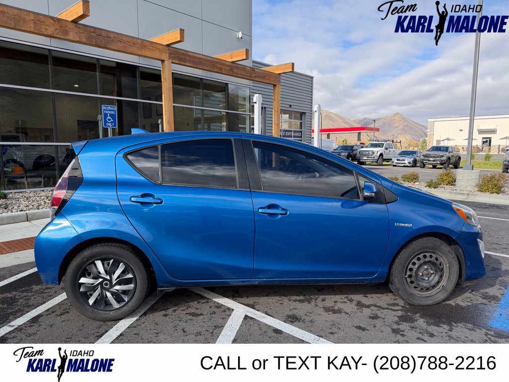 Used 2015 Toyota Prius C One FWD image 9