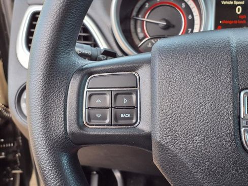 Used 2020 Dodge Journey SE image 21