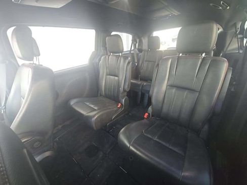 Used 2018 Dodge Grand Caravan GT FWD image 9