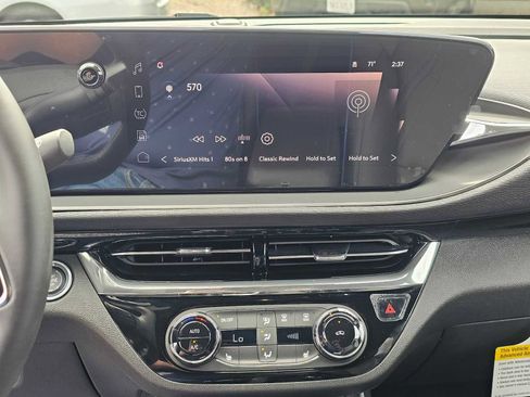 New 2026 Buick Envista Sport Touring w/ Convenience I Package FWD image 25
