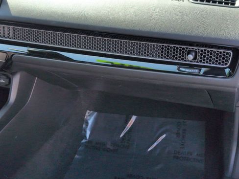 Used 2023 Honda Civic Sport image 30