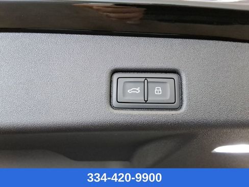 New 2025 Audi Q5 Premium Plus image 22