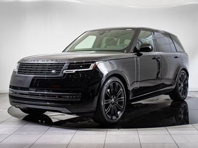 New 2025 Land Rover Range Rover Long Wheelbase SE