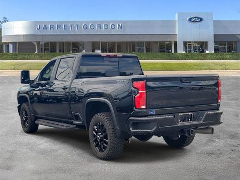 Used 2026 Chevrolet Silverado 2500 LT w/ Trail Boss Package AWD/4WD image 3