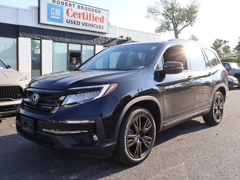 Used 2021 Honda Pilot Black Edition image 3