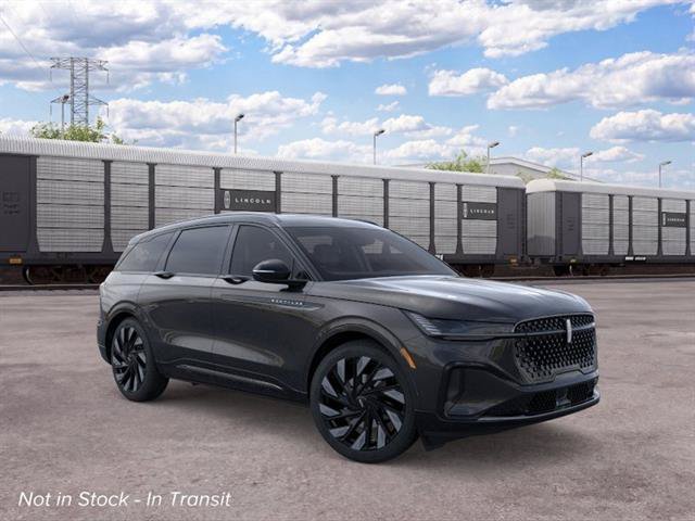 New 2026 Lincoln Nautilus Reserve w/ Jet Appearance Package AWD/4WD image 7