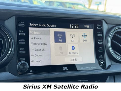 Used 2020 Toyota Tacoma TRD Off-Road image 8