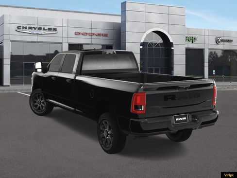 New 2025 RAM 3500 Big Horn image 5