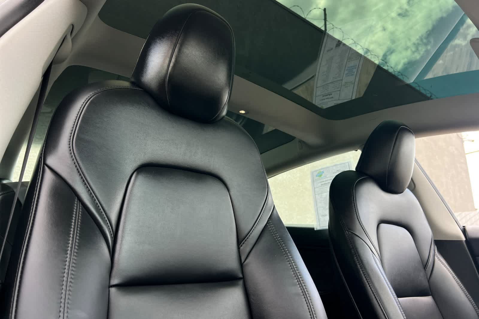 Used 2023 Tesla Model 3 Standard Range RWD image 18