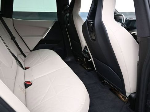 Used 2023 BMW iX xDrive50 AWD/4WD image 18