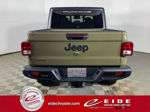 New 2026 Jeep Gladiator Sport image 6