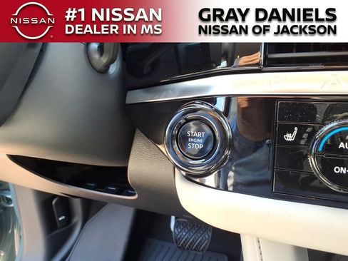 New 2026 Nissan Pathfinder SL w/ Cargo Package FWD image 16