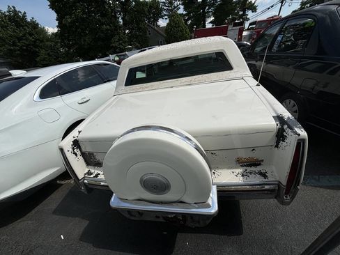 Used 1992 Cadillac De Ville Sedan image 6