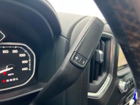 Used 2022 GMC Sierra 2500 AT4 w/ AT4 Preferred Package image 21
