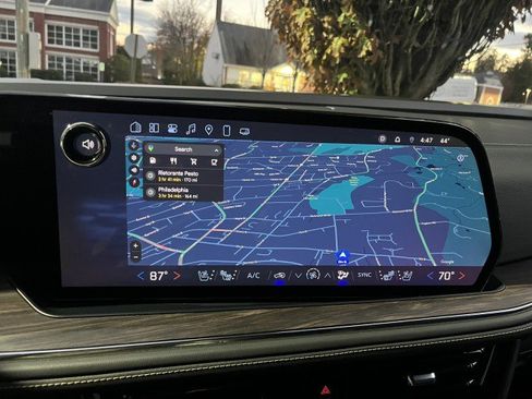 Certified 2025 Chevrolet Tahoe Premier image 26