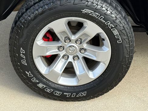 Used 2022 RAM 1500 Laramie AWD/4WD image 10