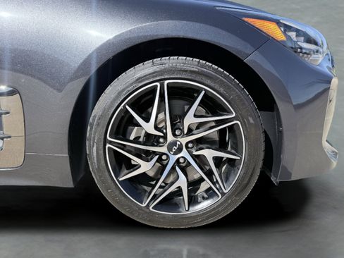 Used 2022 Kia Stinger GT-Line image 9