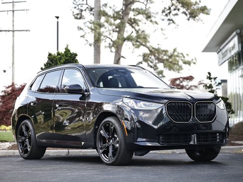 Certified 2025 BMW X3 xDrive30i w/ Premium Package AWD/4WD image 1