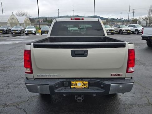 Used 2007 GMC Sierra 1500 SLE w/ SLE2 Audio Package image 5