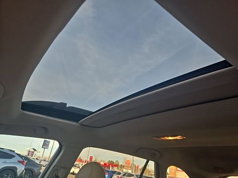 Used 2020 Subaru Outback Limited XT image 17