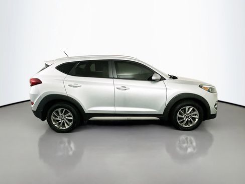 Used 2017 Hyundai Tucson SE image 8
