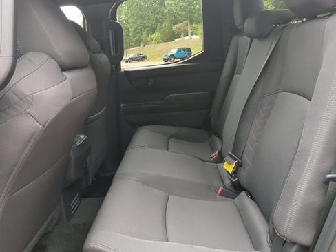 Used 2025 Toyota Tacoma SR5 AWD/4WD image 13