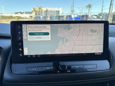 Used 2026 Nissan Rogue SL image 27