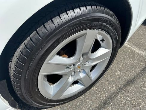 Used 2012 Chevrolet Malibu LS w/ LS Uplevel Package FWD image 18