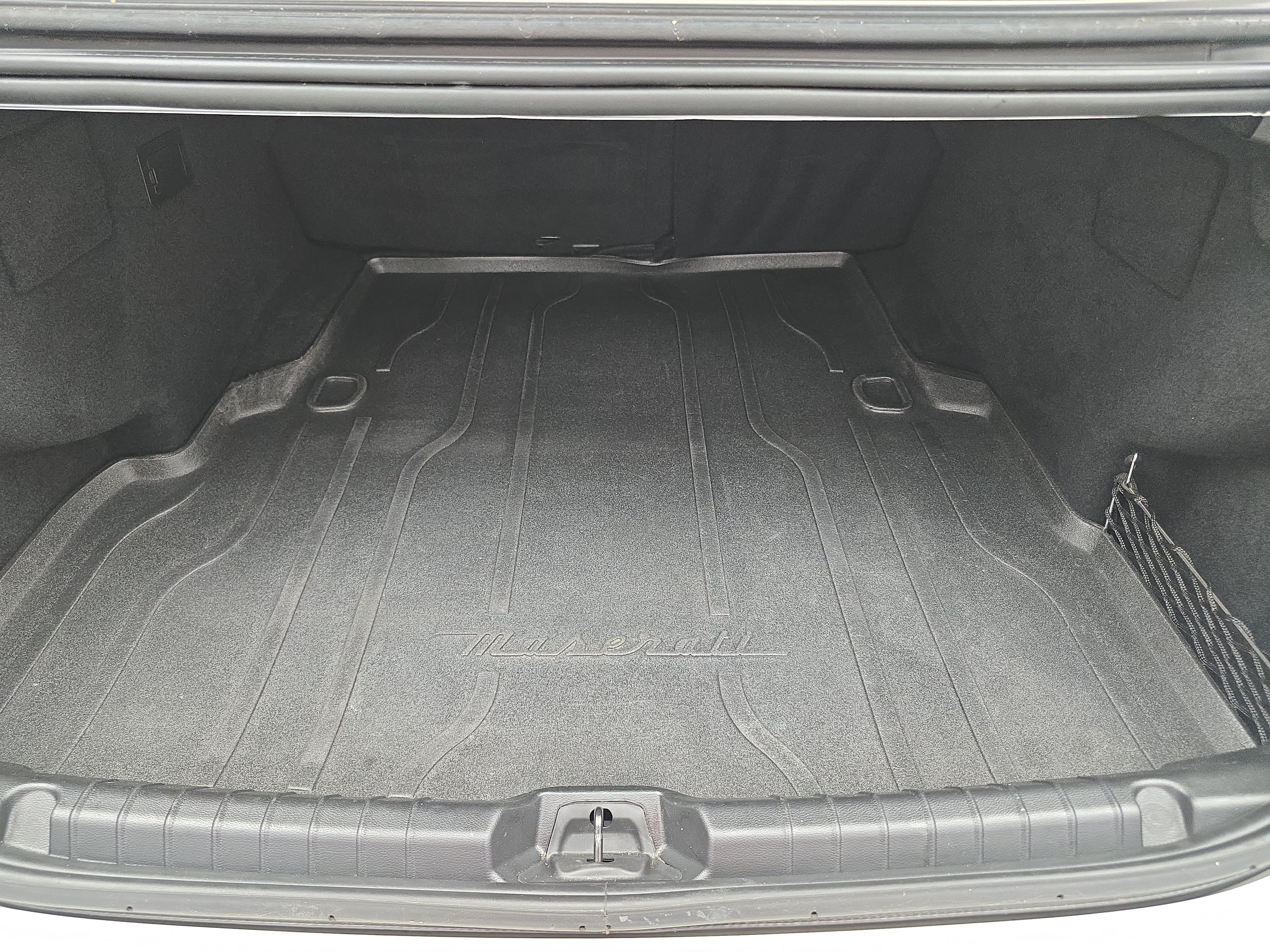 Used 2014 Maserati Ghibli RWD image 12