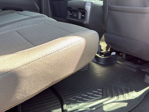 Used 2026 Chevrolet Silverado 1500 LT Trail Boss w/ Convenience Package II AWD/4WD image 27