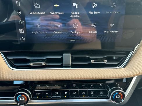 New 2026 Chevrolet Equinox ACTIV w/ Convenience Package III AWD/4WD image 14