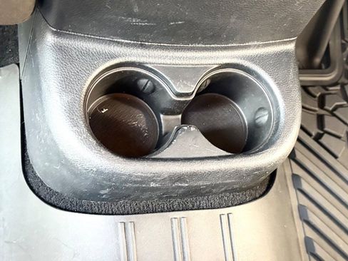 Used 2016 Jeep Wrangler Unlimited Sahara image 23