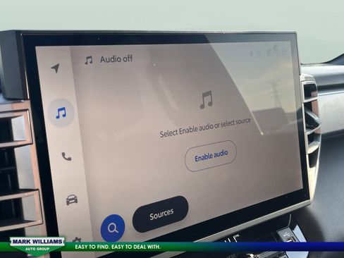 Used 2025 Toyota Tundra Limited image 15